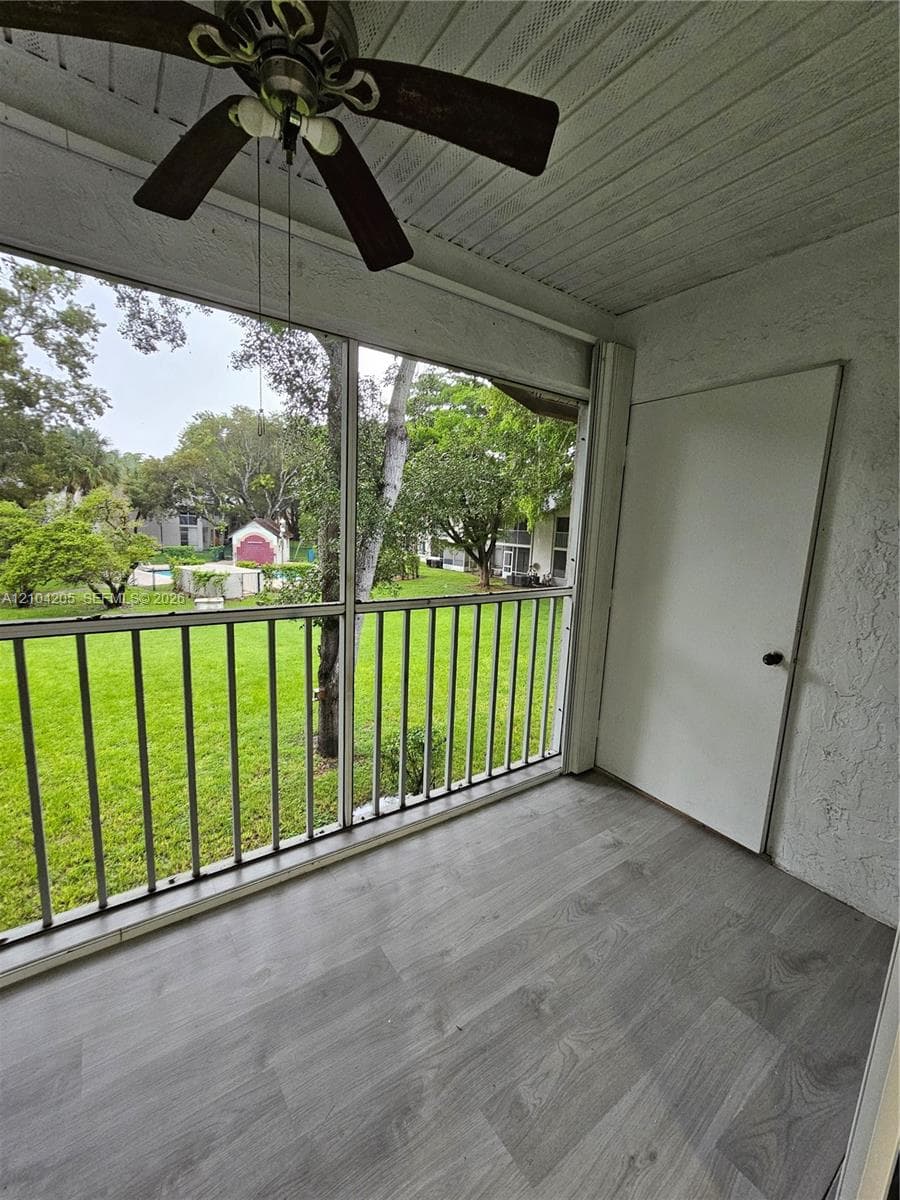 PARC VISTA CONDO · #9077 in Miami - Photo 3