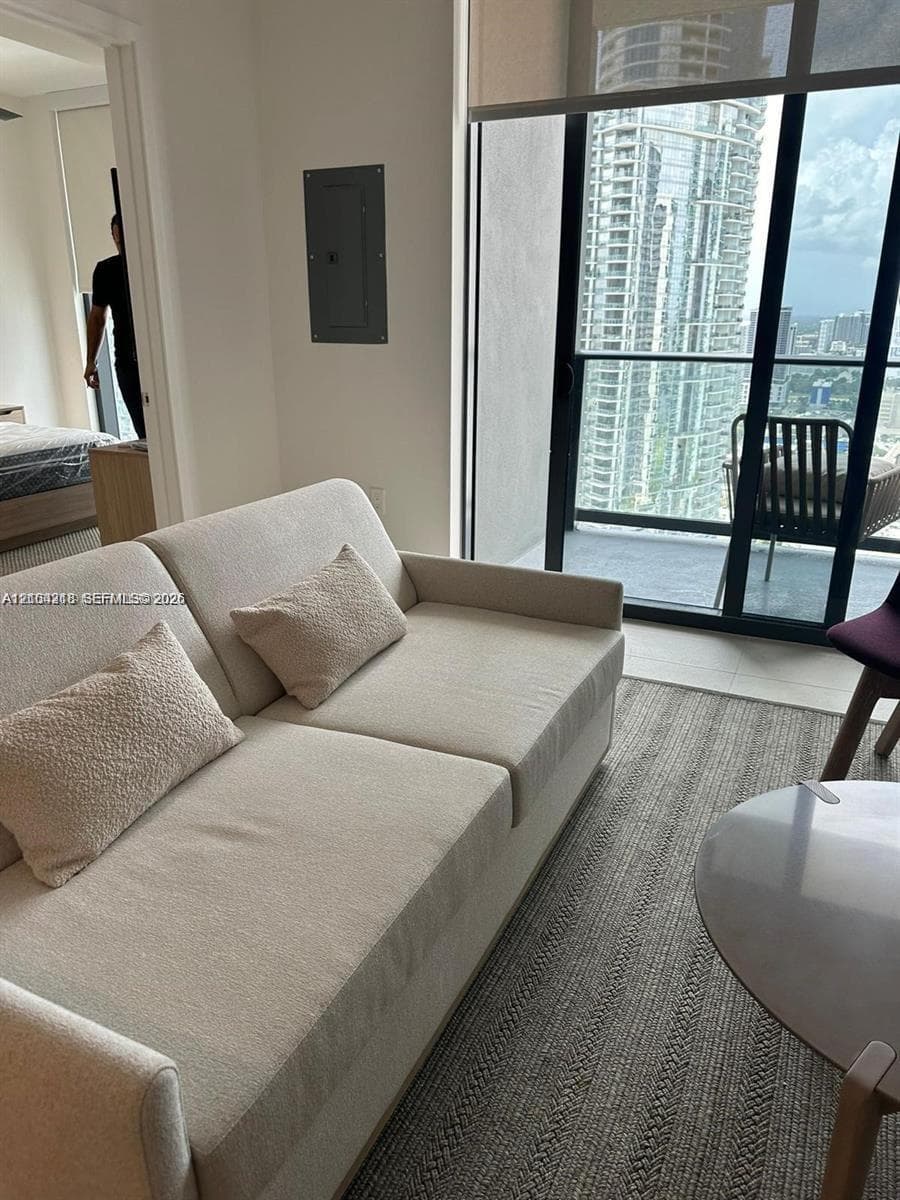 Gale Hotel & Residences (Natiivo) · #3513 in Miami - Photo 6
