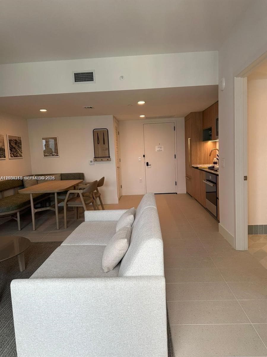 Gale Hotel & Residences (Natiivo) · #3513 in Miami - Photo 4