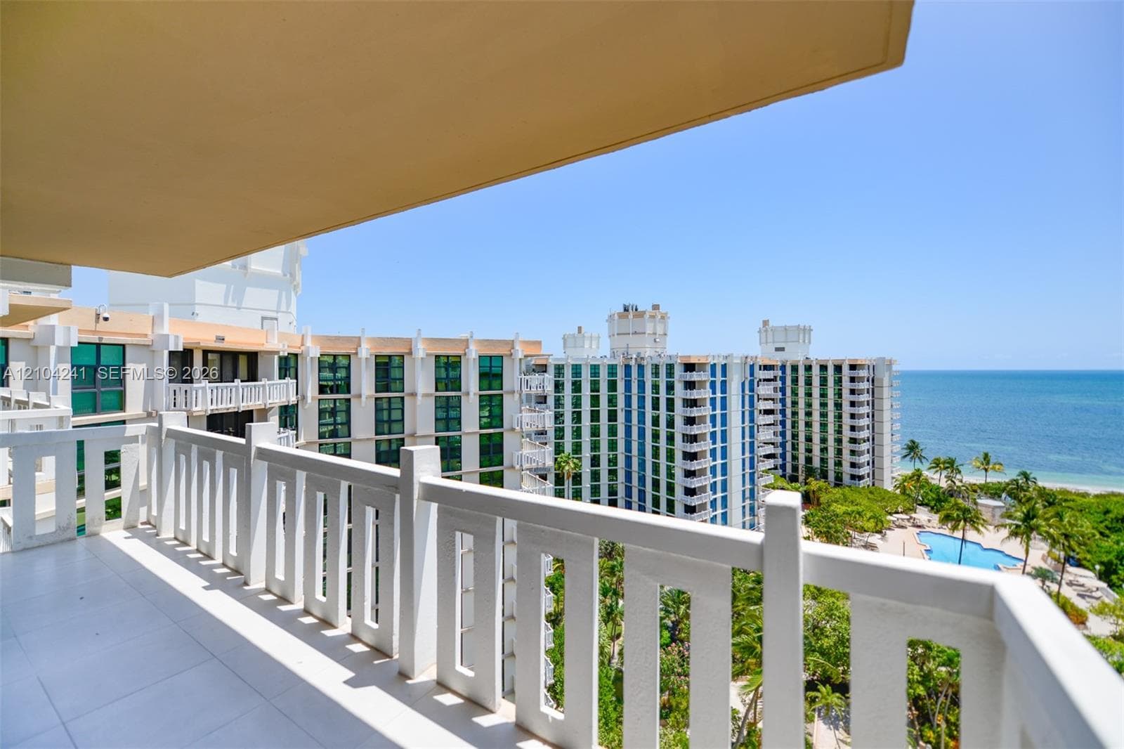 Towers of Key Biscayne · #D1206 in Key Biscayne - Photo 3