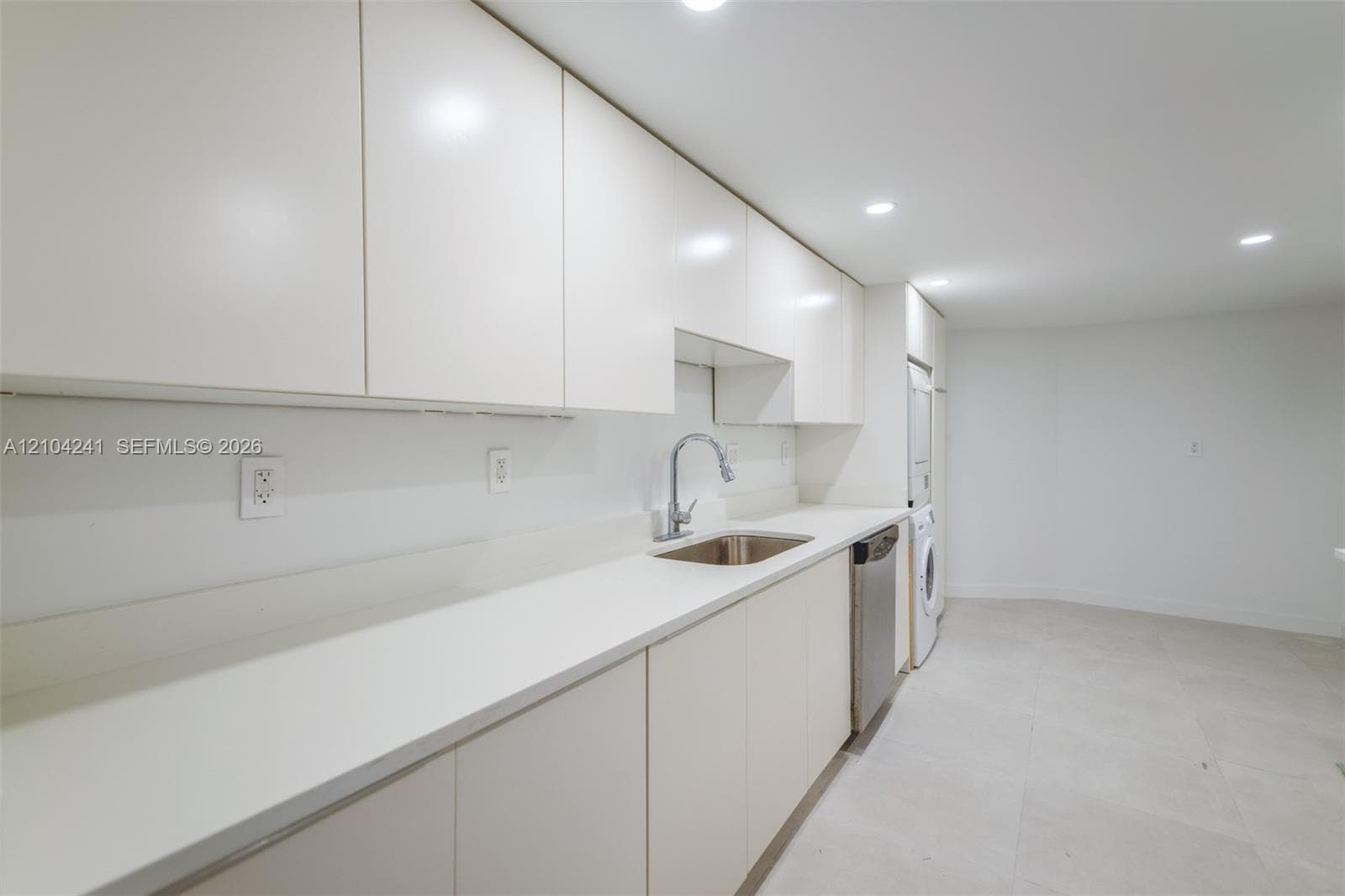 Towers of Key Biscayne · #D1206 in Key Biscayne - Photo 9