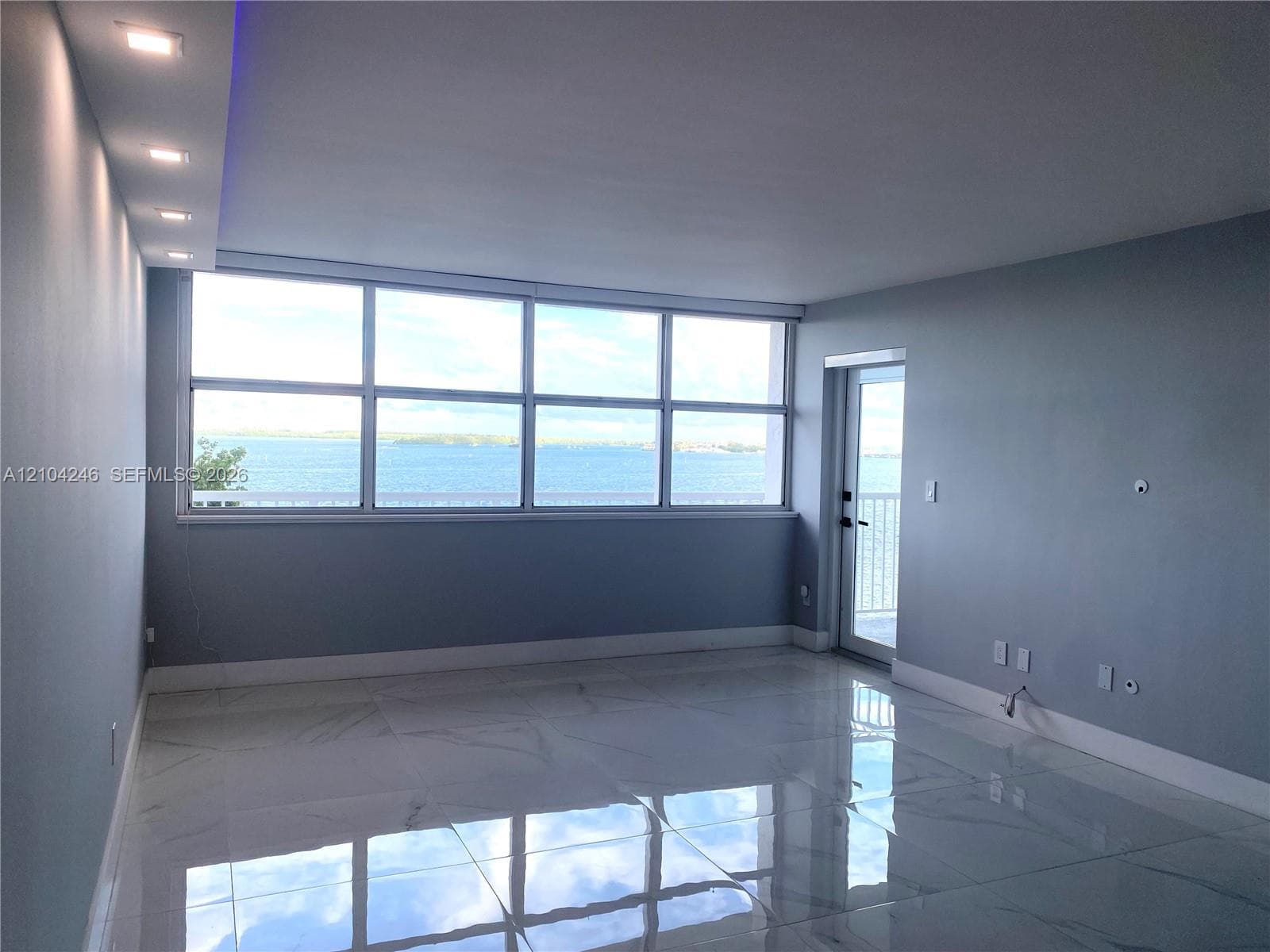 BAYSHORE PLACE CONDO · #702E in Miami - Photo 2