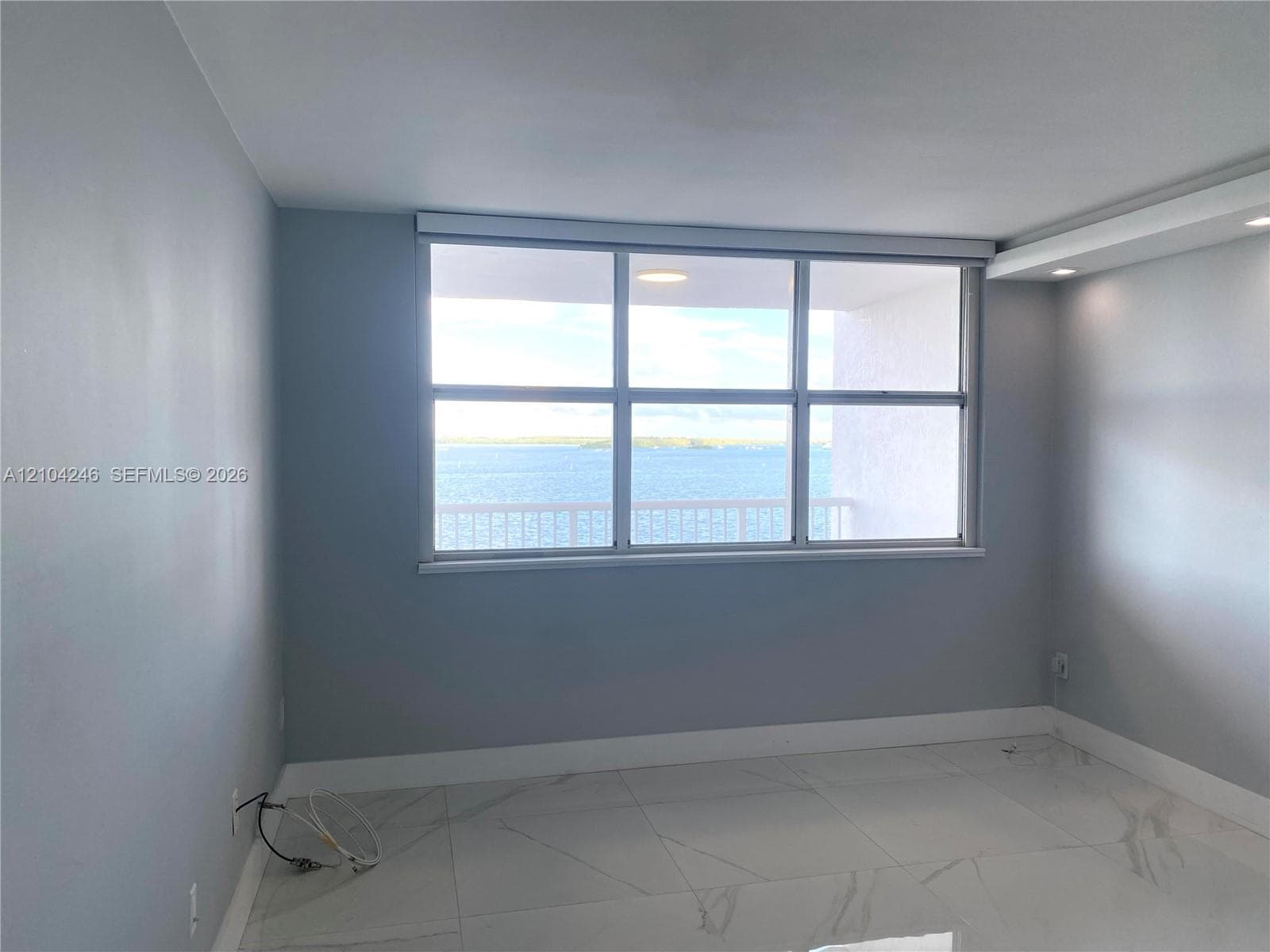 BAYSHORE PLACE CONDO · #702E in Miami - Photo 5