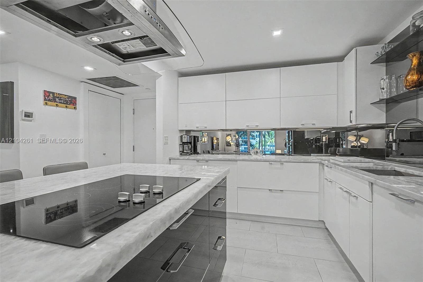 Roney Palace · #516 in Miami Beach - Photo 7