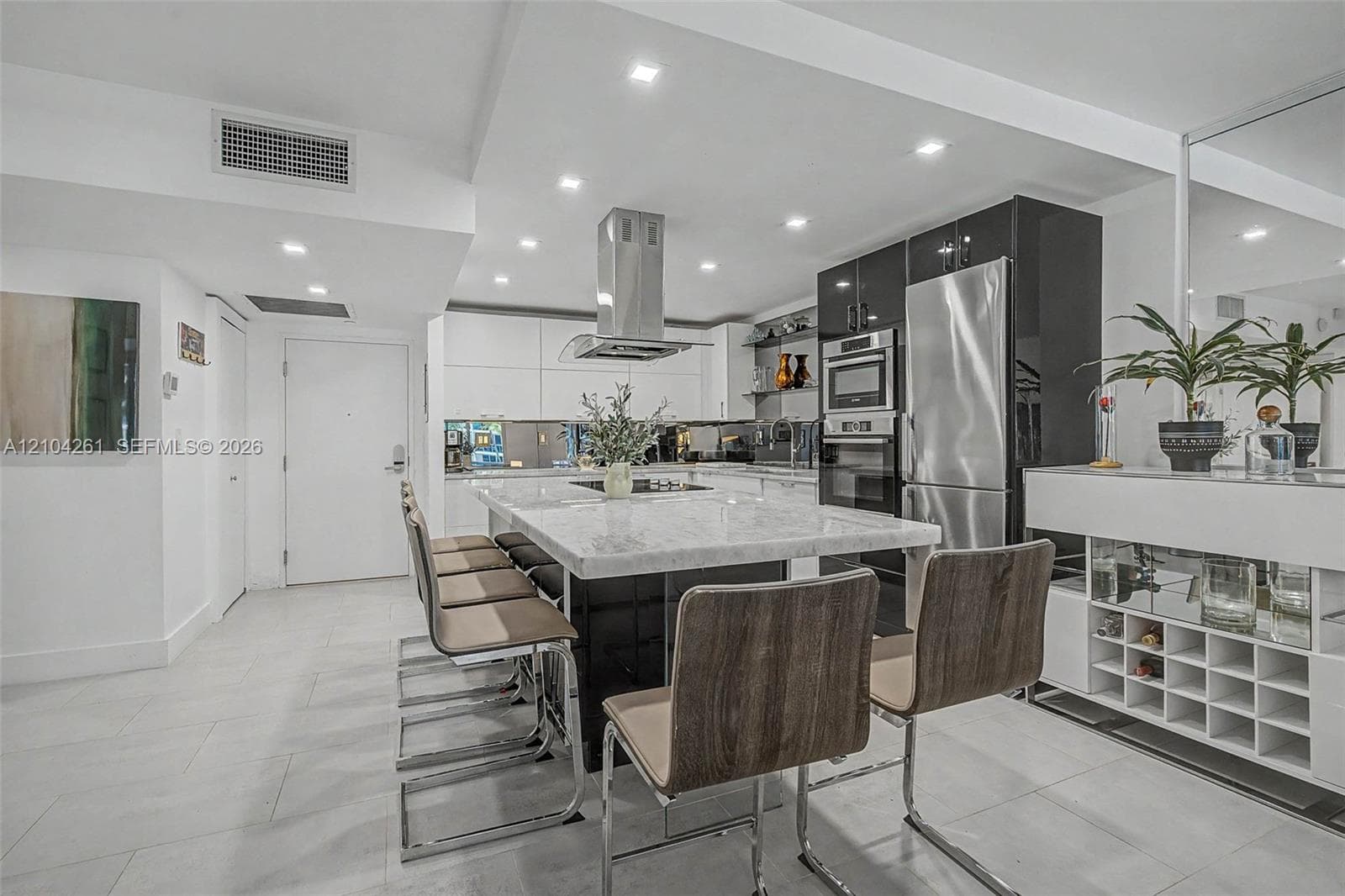 Roney Palace · #516 in Miami Beach - Photo 4