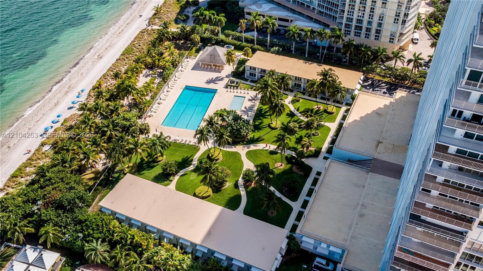 Casa Del Mar Condos · #TH31 in Key Biscayne - Photo 2