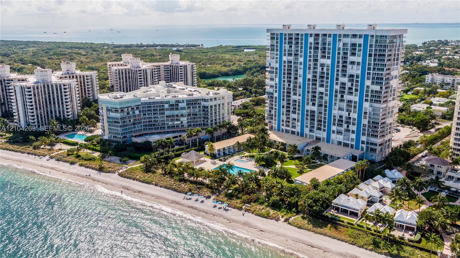 Casa Del Mar Condos · #TH31 in Key Biscayne - Photo 1