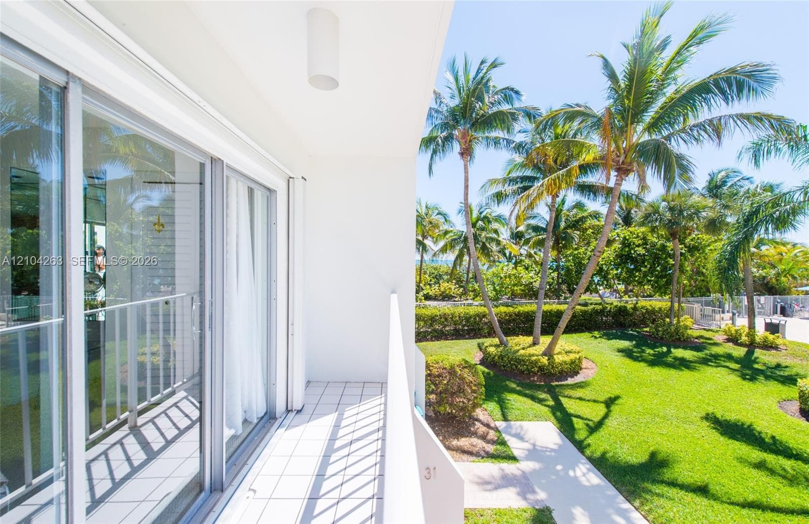 Casa Del Mar Condos · #TH31 in Key Biscayne - Photo 9