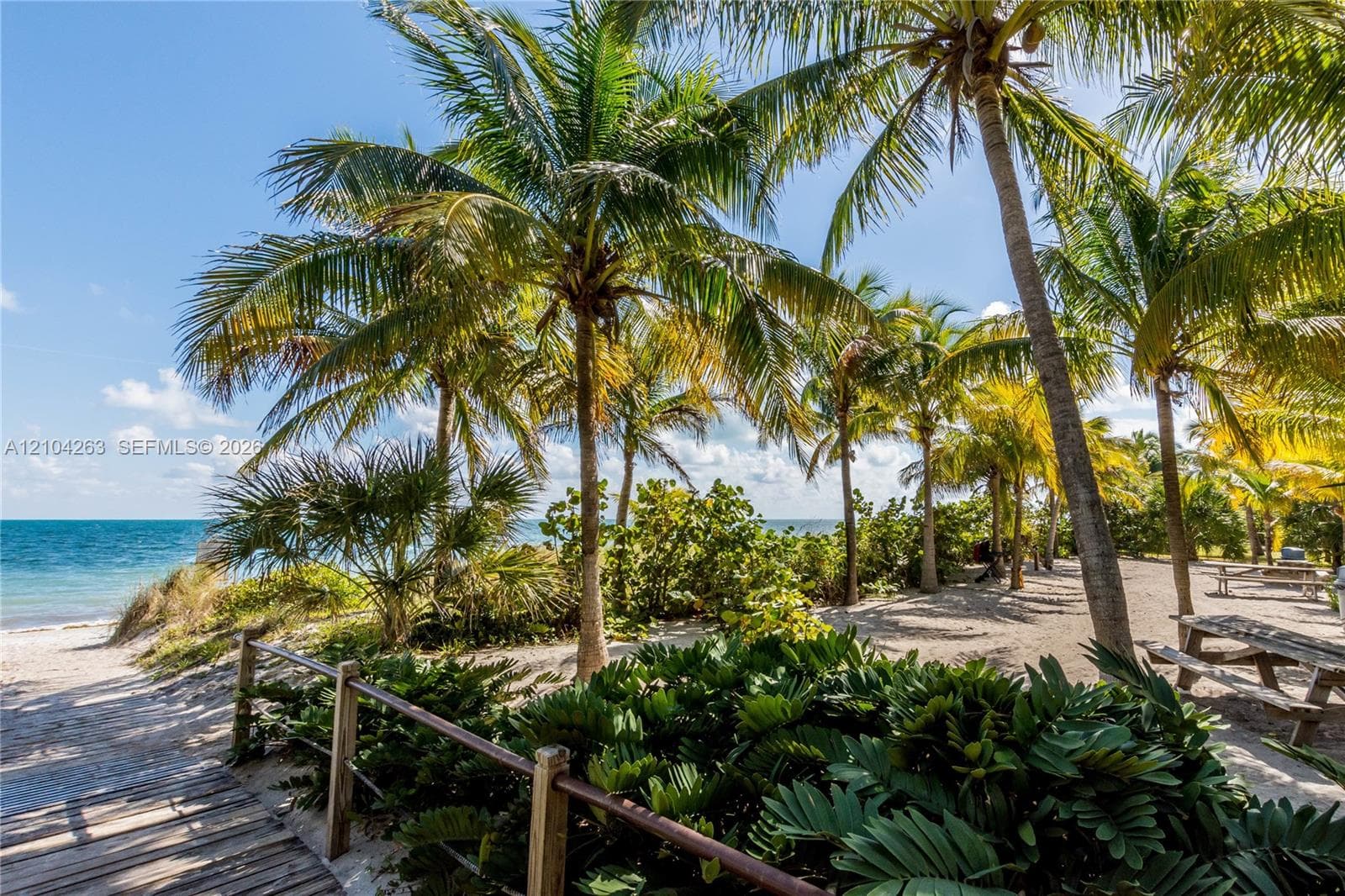 Casa Del Mar Condos · #TH31 in Key Biscayne - Photo 11