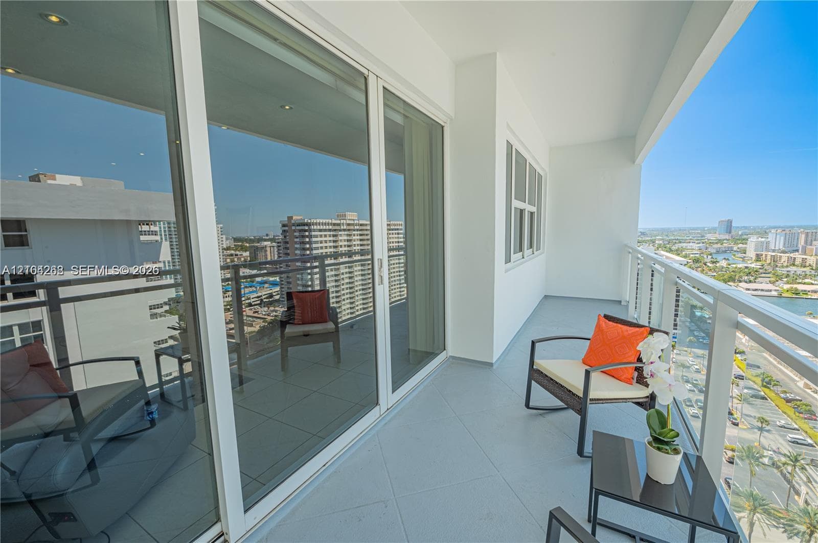 Parker Plaza · #2204 in Hallandale Beach - Photo 4