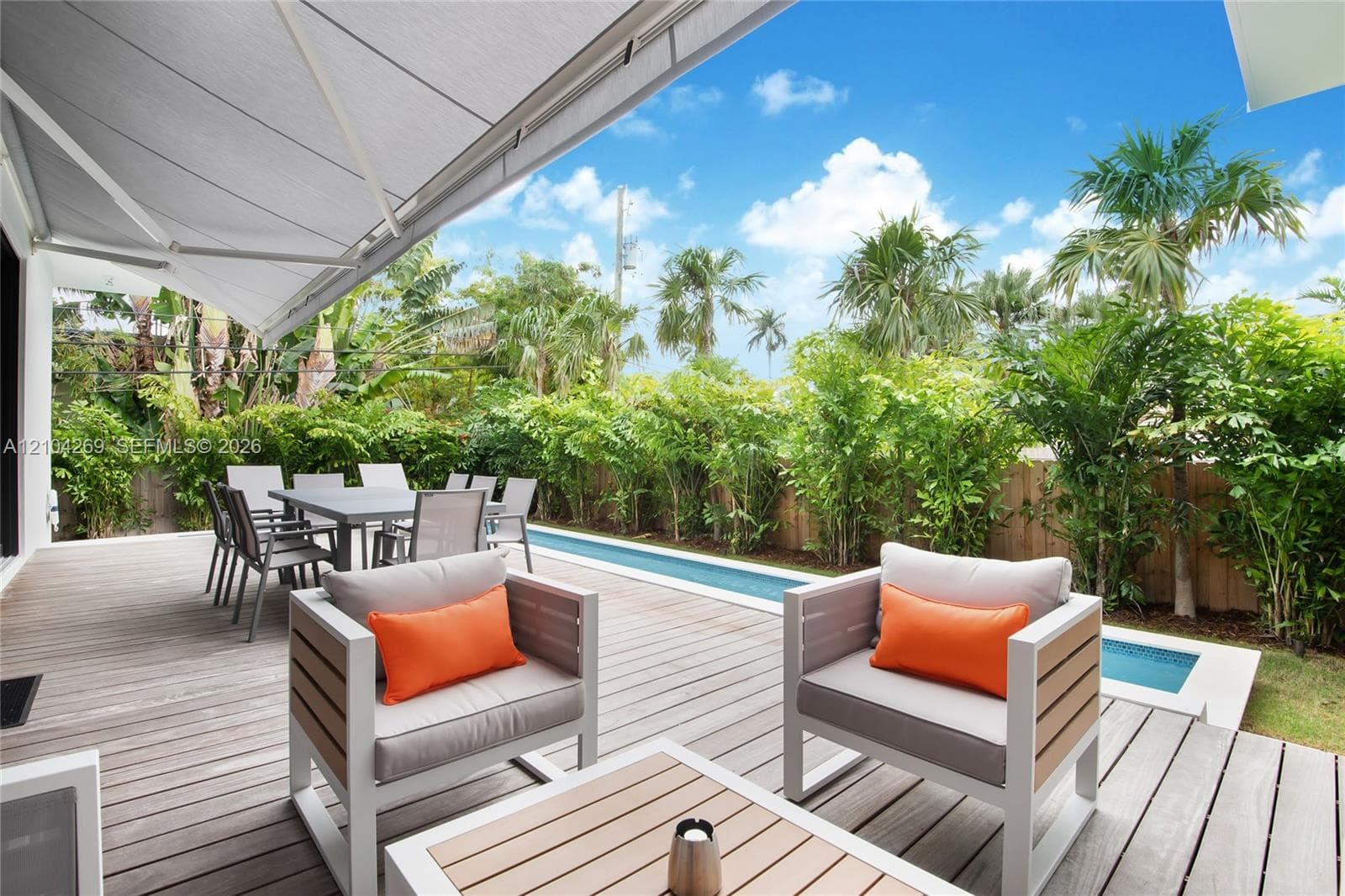 7501 Coquina Dr photo 17