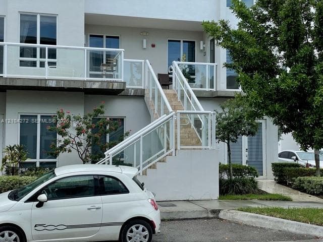 LANDMARK AT DORAL CONDO 2 · #107 in Doral - Photo 4