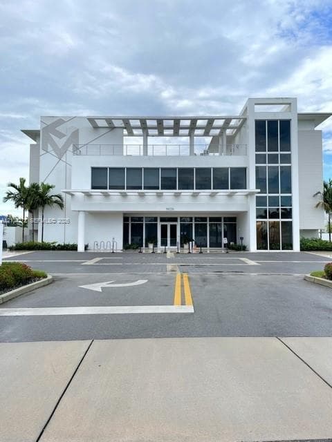 LANDMARK AT DORAL CONDO 2 · #107 in Doral - Photo 21