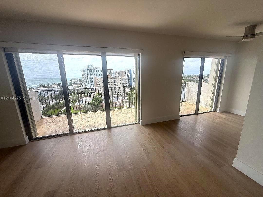 SUMMIT CONDO · #1108S in Hollywood - Photo 3