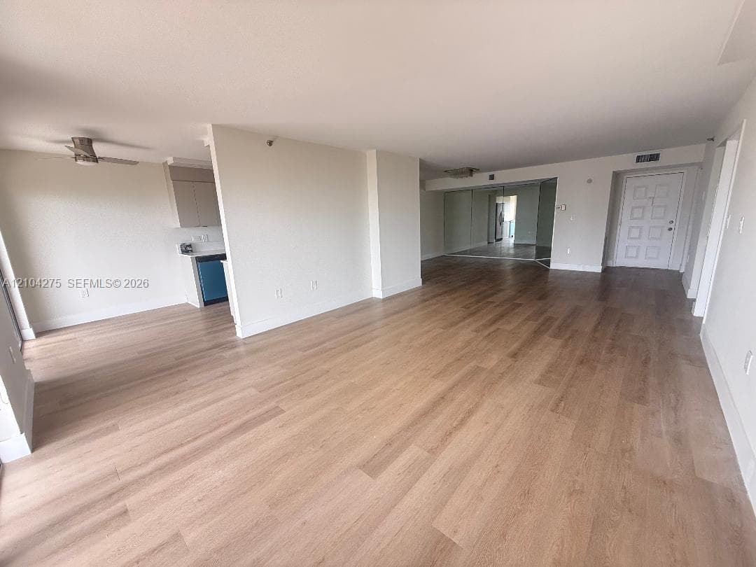SUMMIT CONDO · #1108S in Hollywood - Photo 5