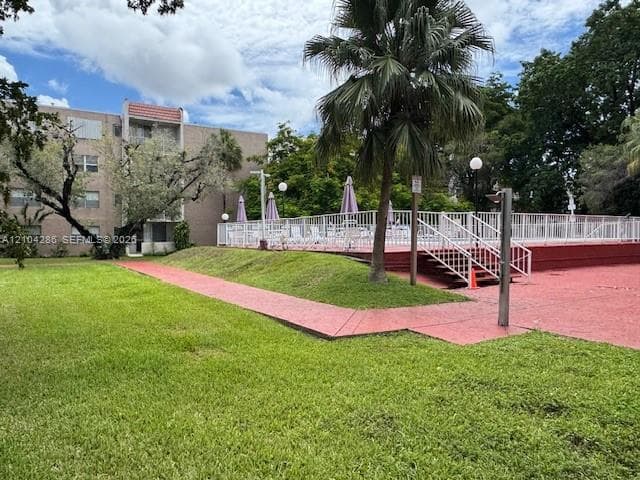 SUMMIT CHASE CONDO · #206 in Miami - Photo 17