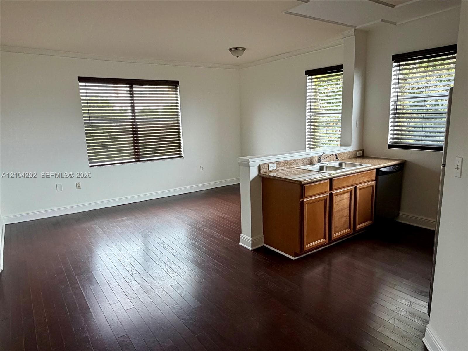 THE MANOR CONDO · #16 in Miami - Photo 3