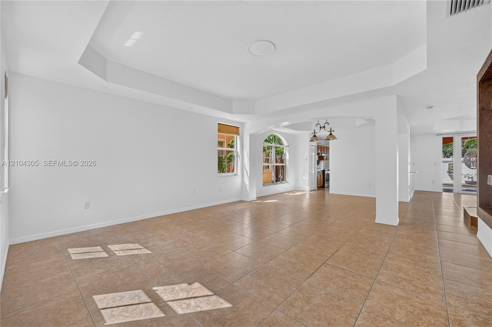 15261 SW 26th Ter photo 6