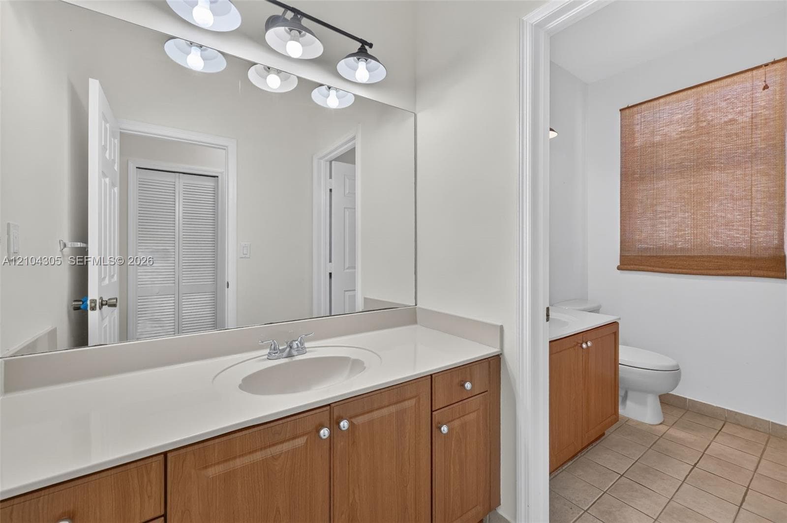 15261 SW 26th Ter photo 33