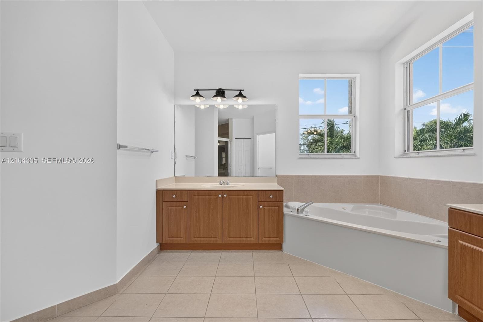 15261 SW 26th Ter photo 19