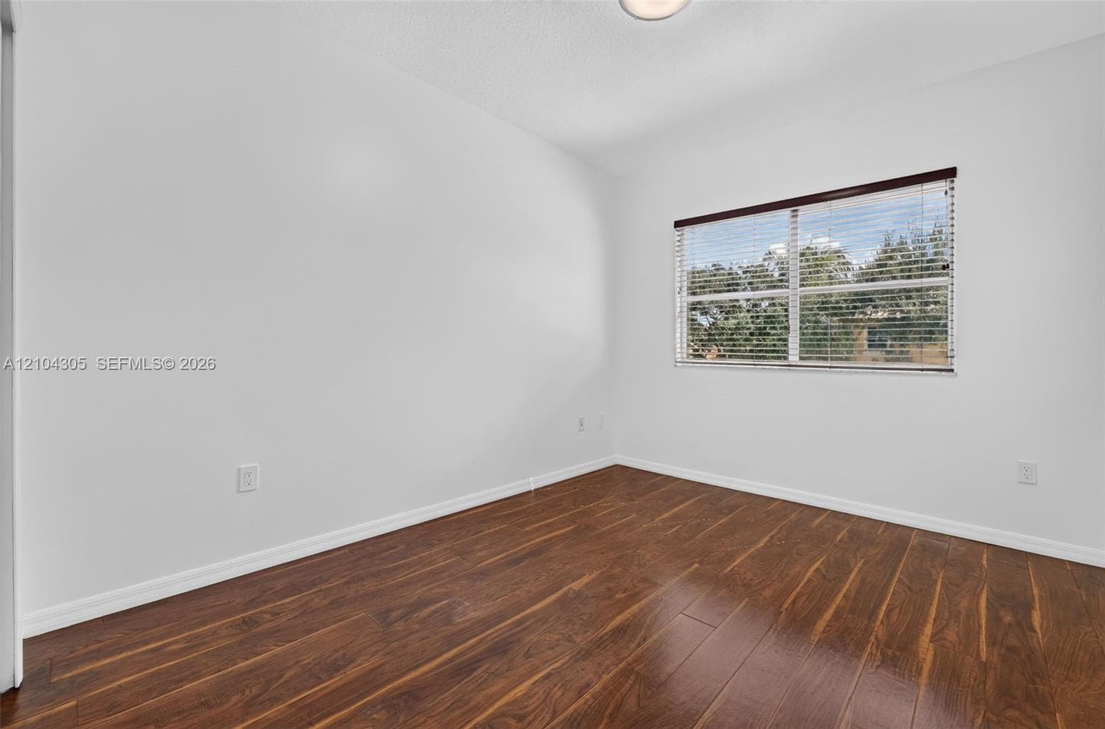 15261 SW 26th Ter photo 35