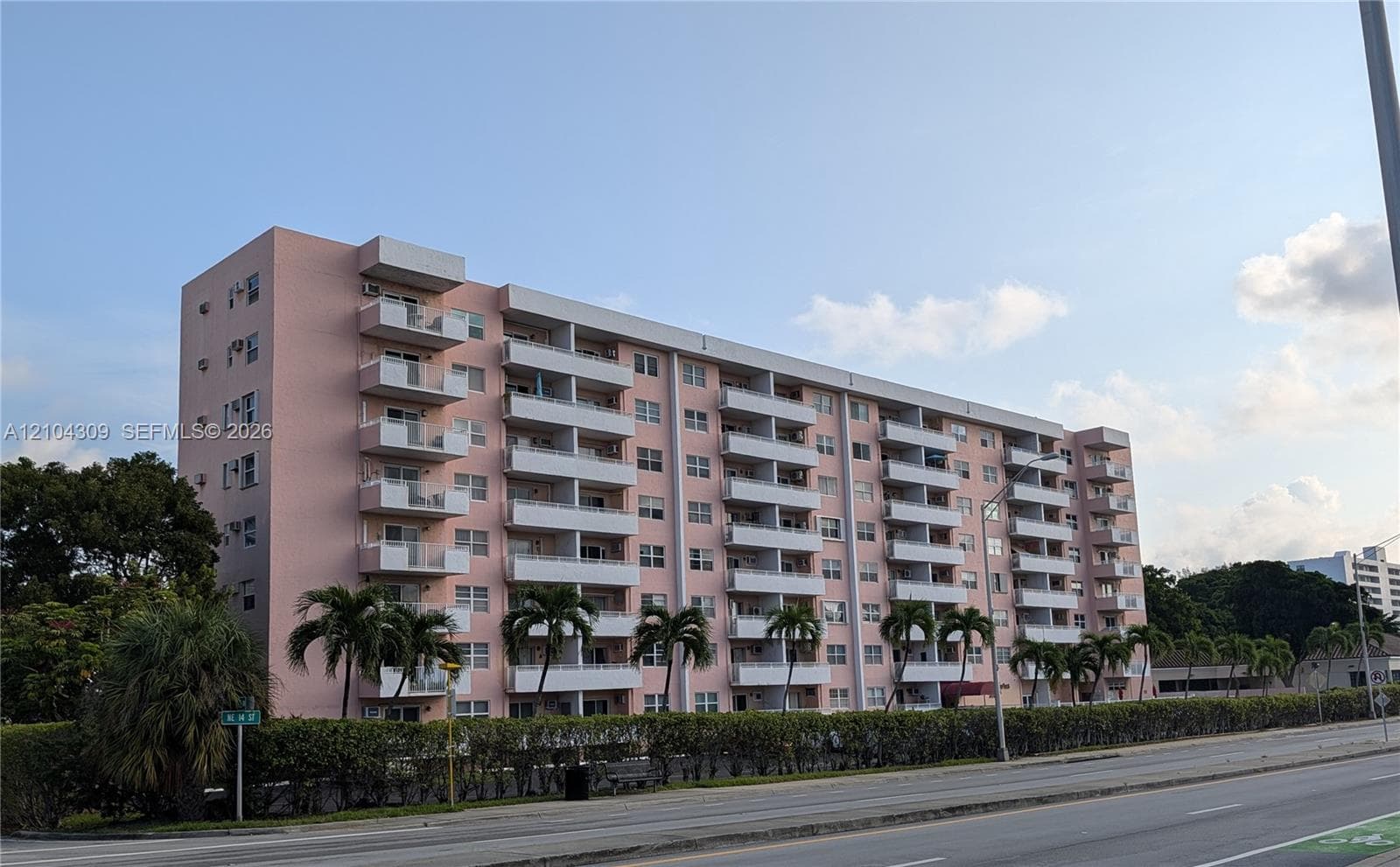 LEISURE SHORES · #408 in Pompano Beach - Photo 14