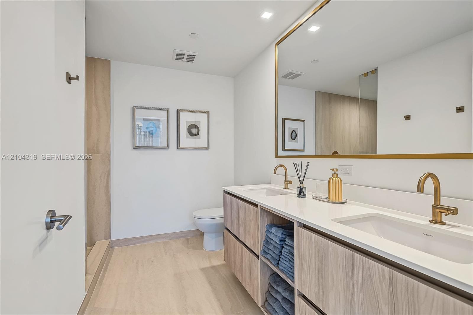 Viceroy Brickell Residences · #1801 in Miami - Photo 13