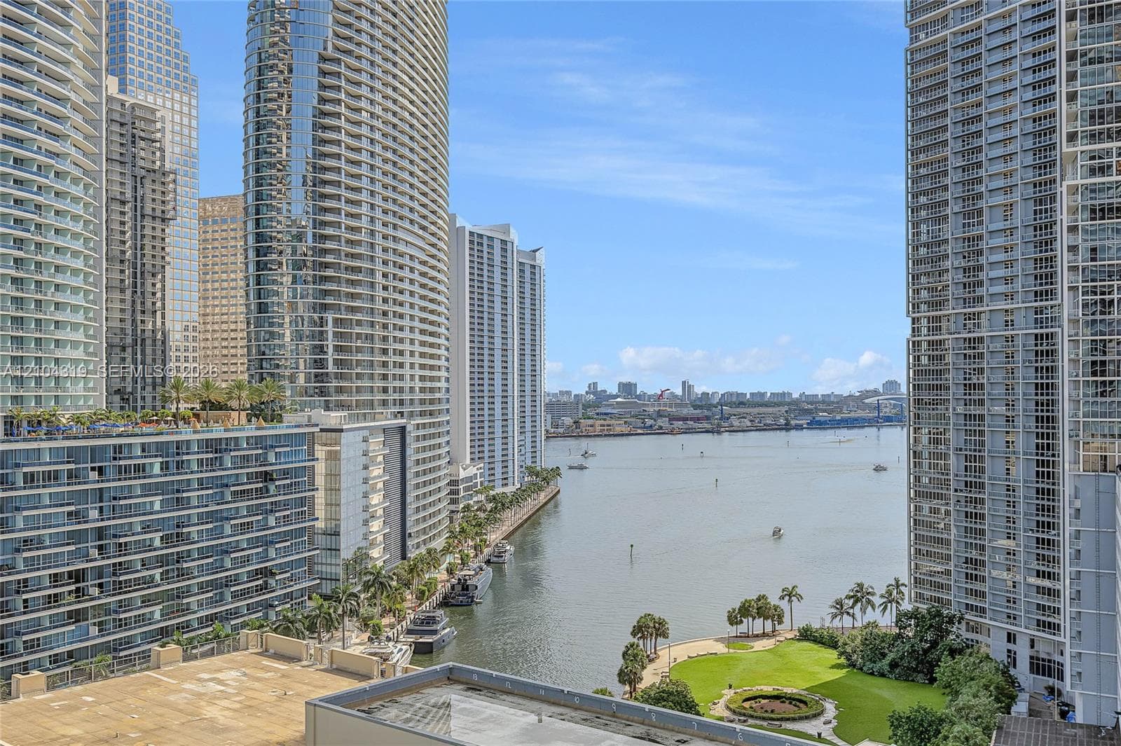 Viceroy Brickell Residences · #1801 in Miami - Photo 26