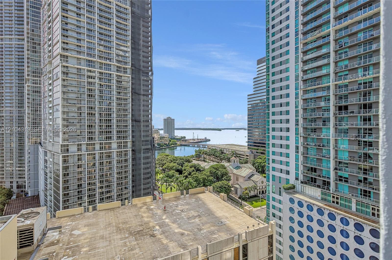 Viceroy Brickell Residences · #1801 in Miami - Photo 25