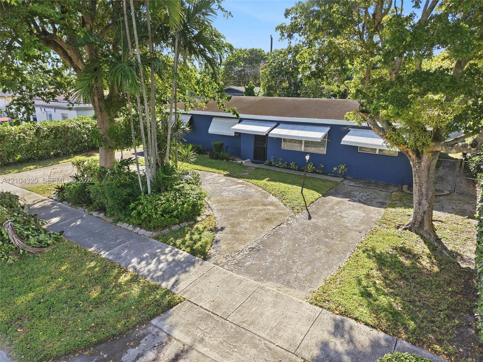 18210 NW 5th Ave photo 39