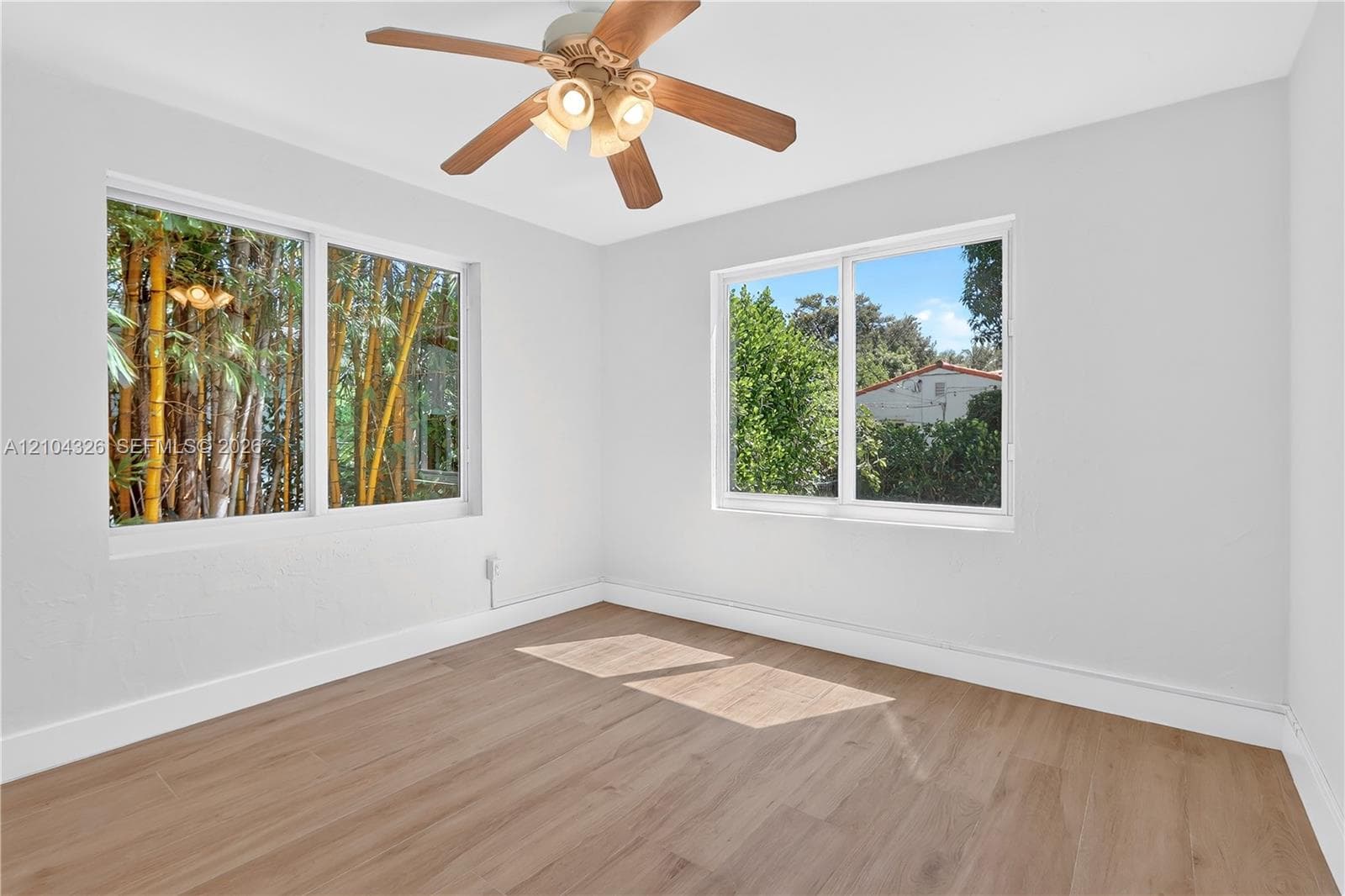 230 Aledo Ave. photo 9