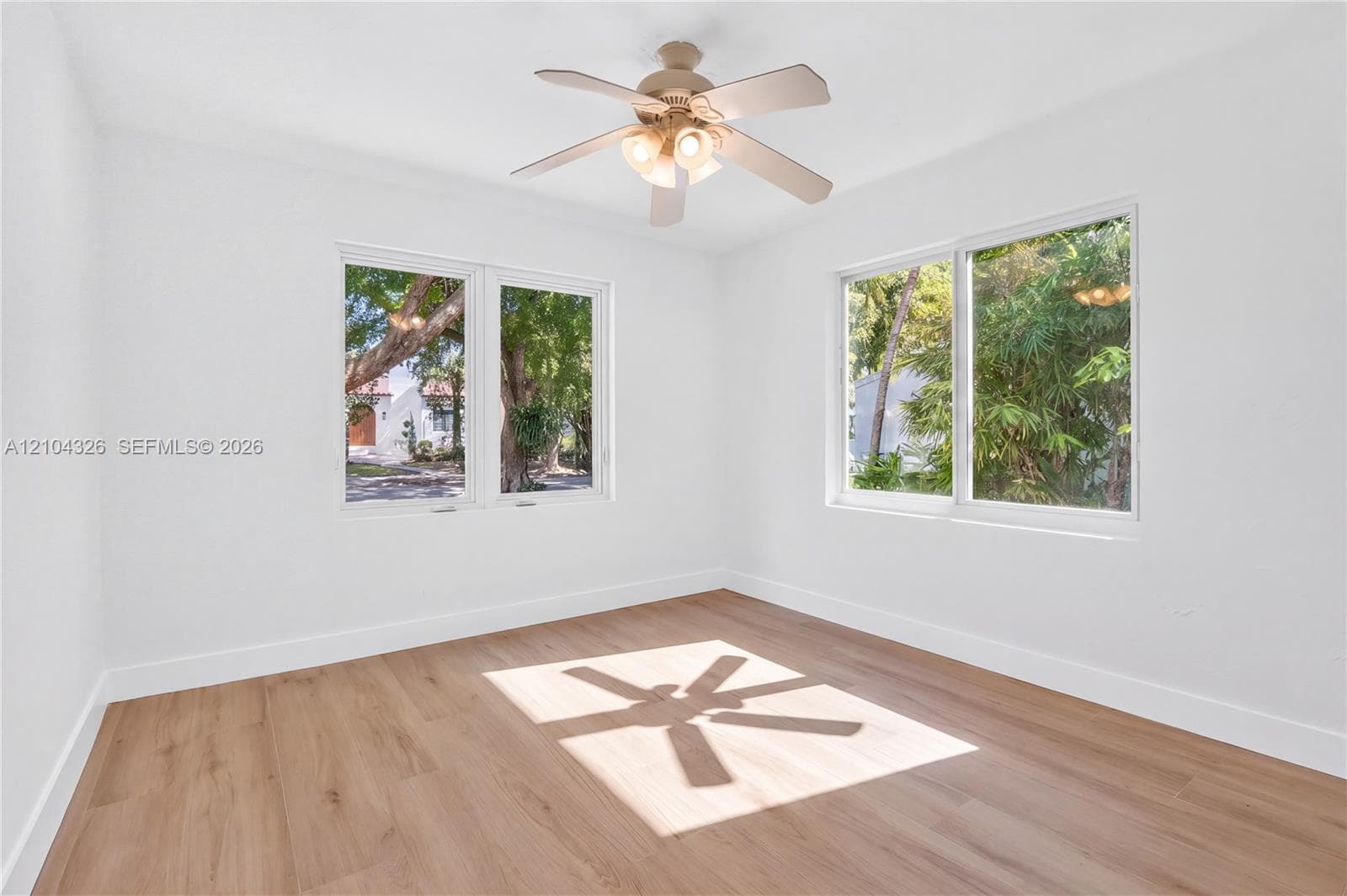 230 Aledo Ave. photo 11