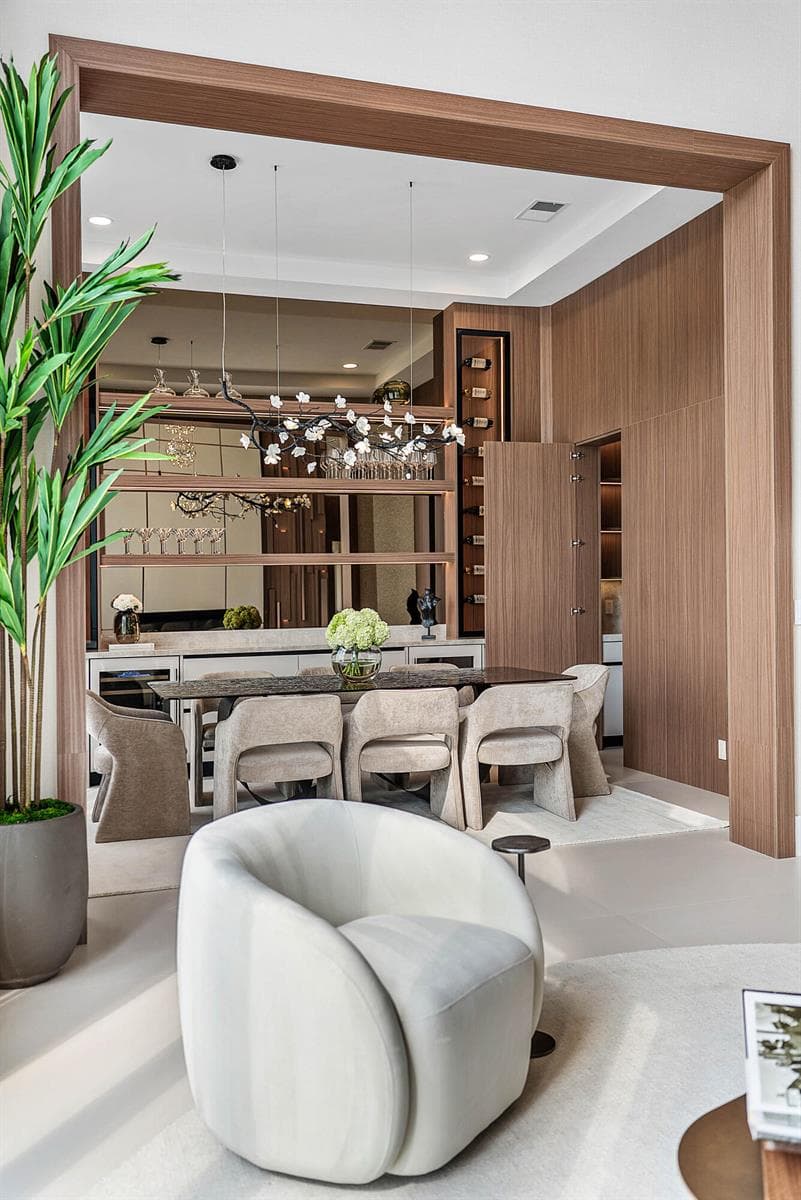 Dining Room Detail
