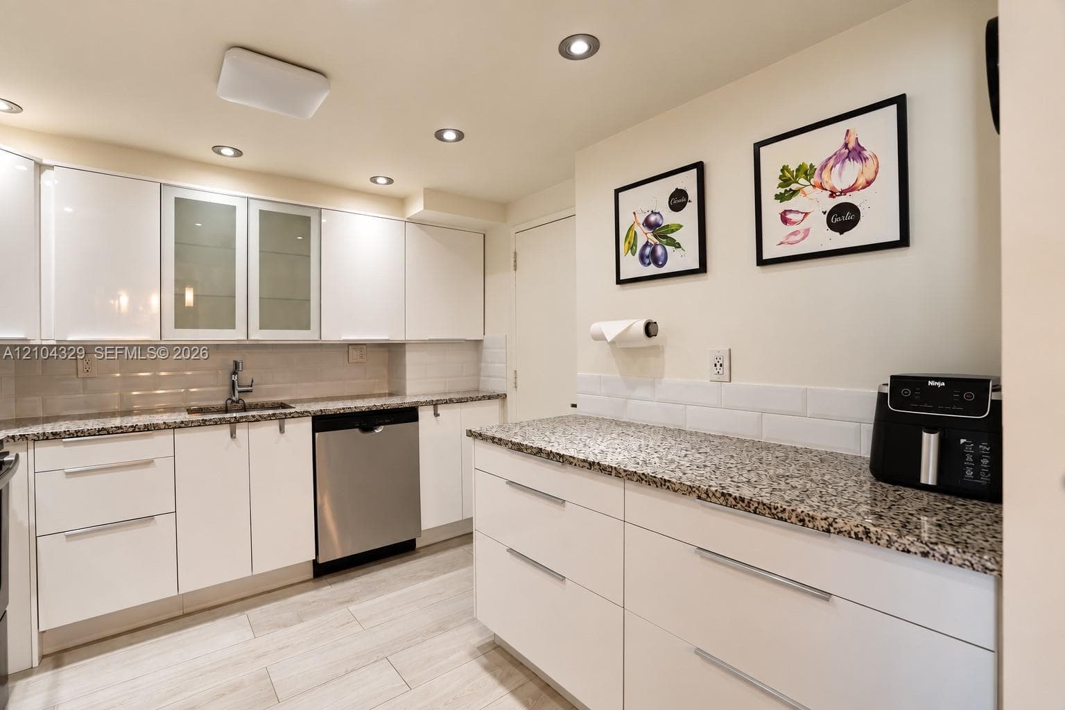 Arlen House 500 West · #1123 in Sunny Isles Beach - Photo 13
