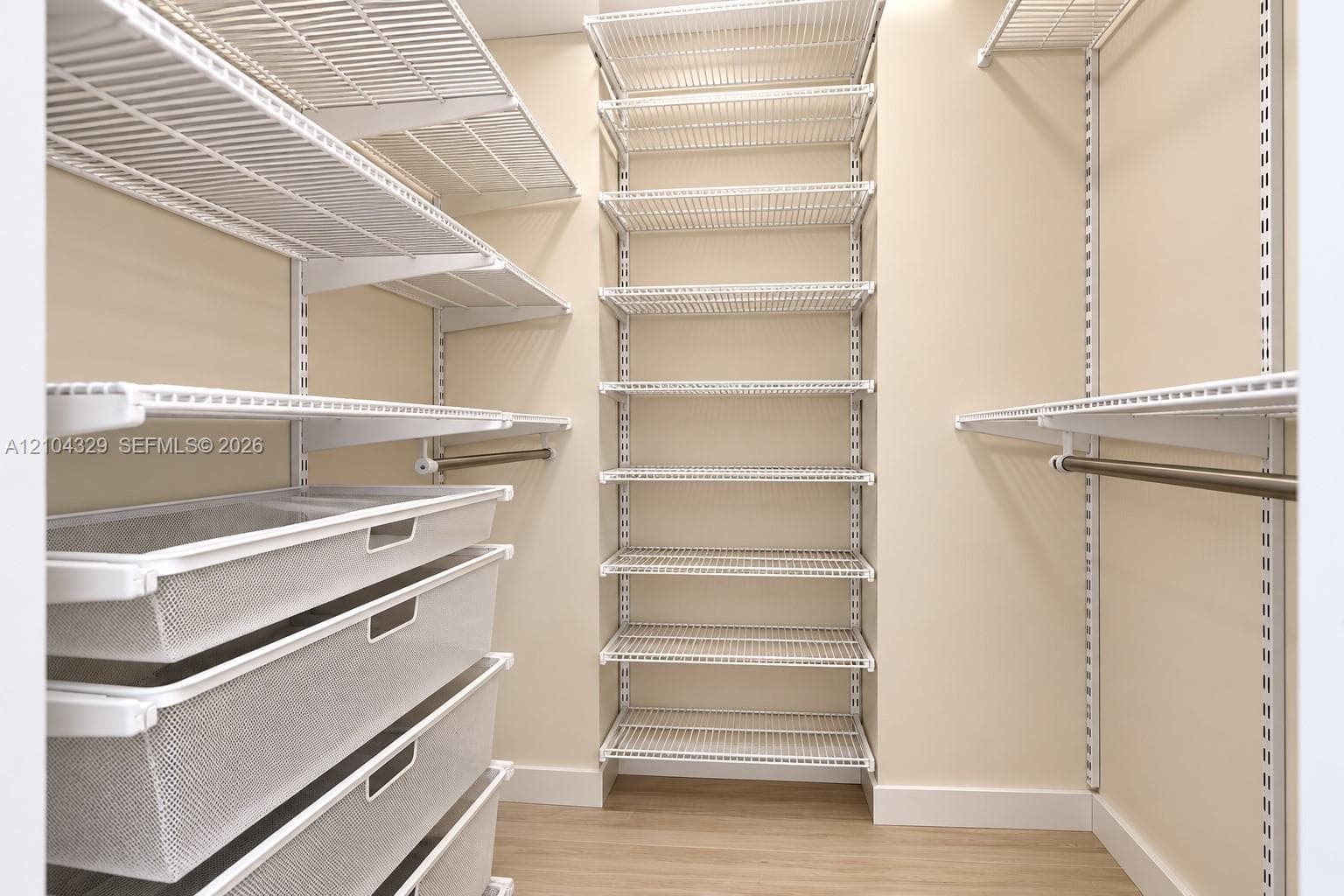 Arlen House 500 West · #1123 in Sunny Isles Beach - Photo 24