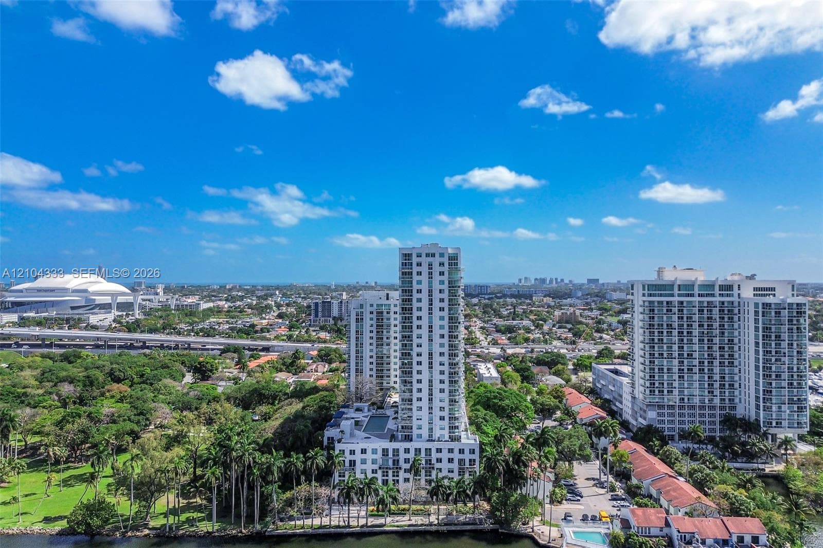 TERRAZAS RIVERPARK VILLAG · #1806 in Miami - Photo 42