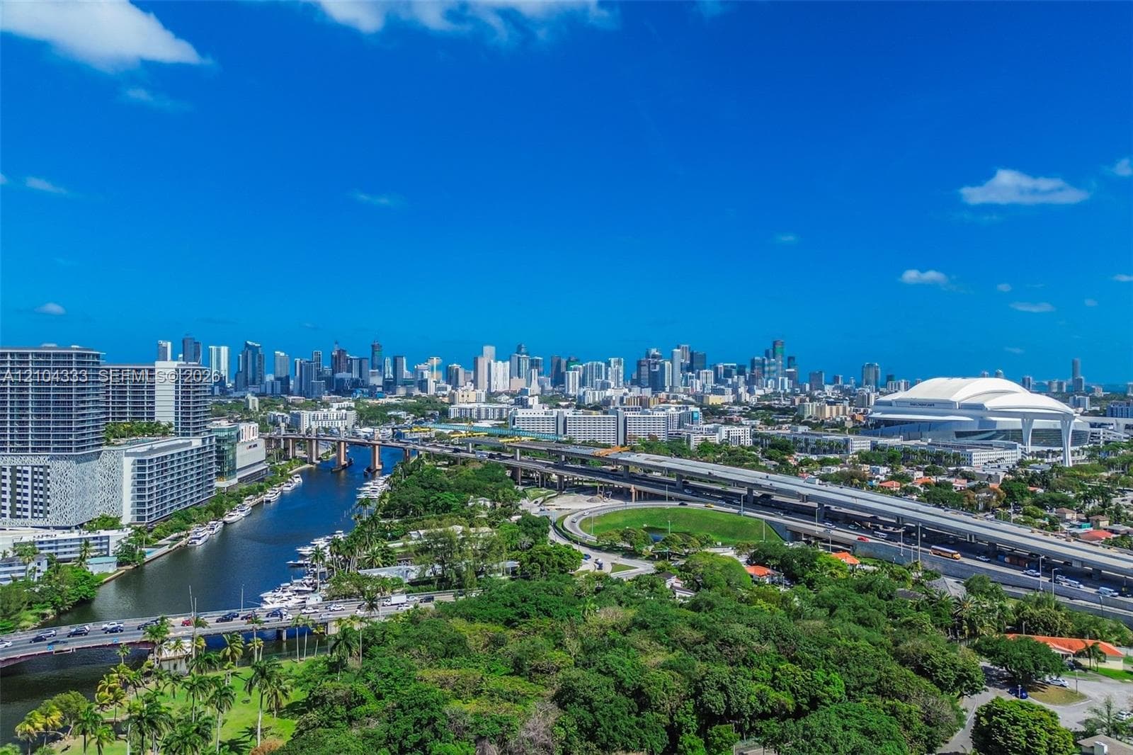 TERRAZAS RIVERPARK VILLAG · #1806 in Miami - Photo 46