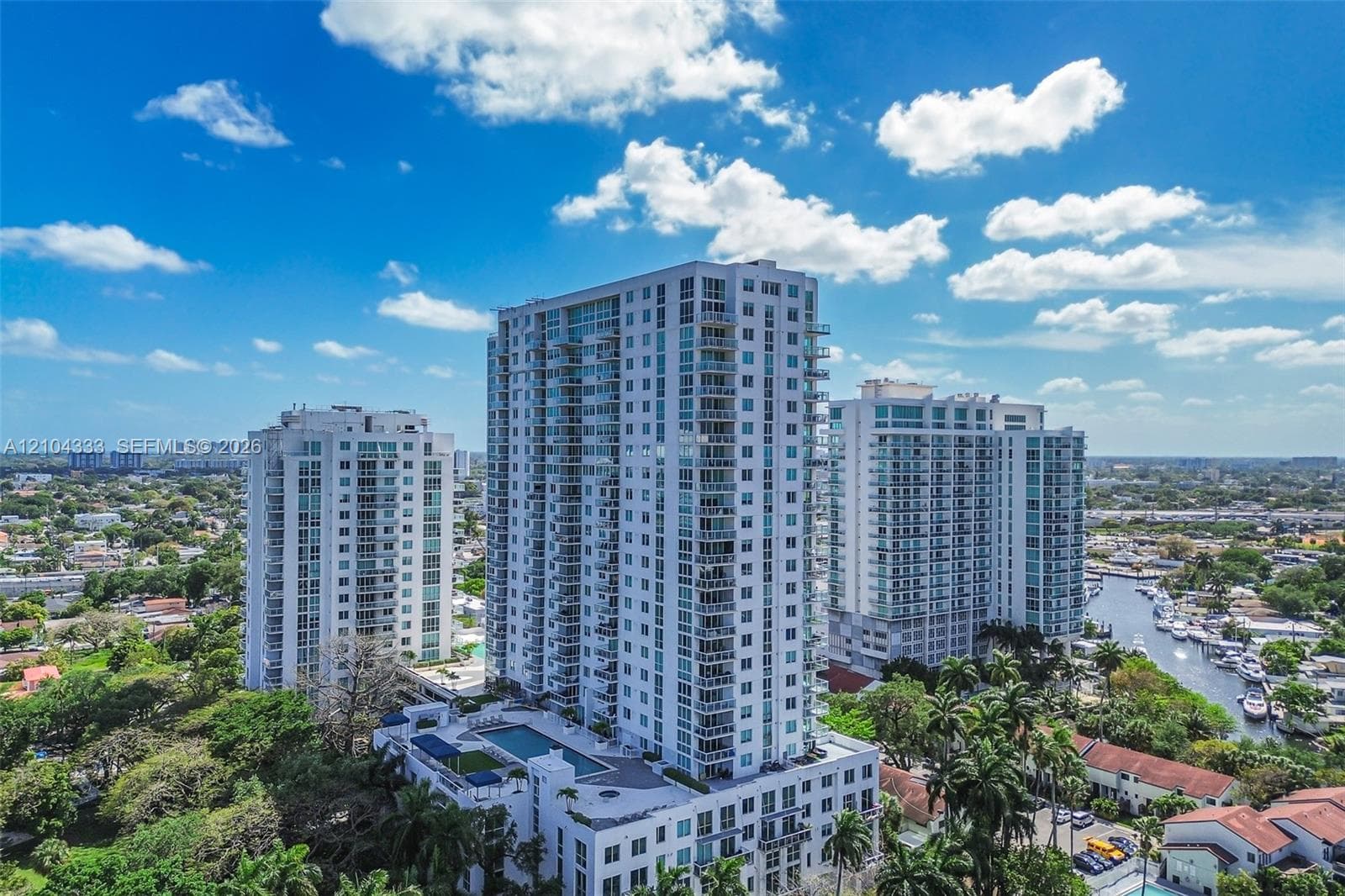 TERRAZAS RIVERPARK VILLAG · #1806 in Miami - Photo 43