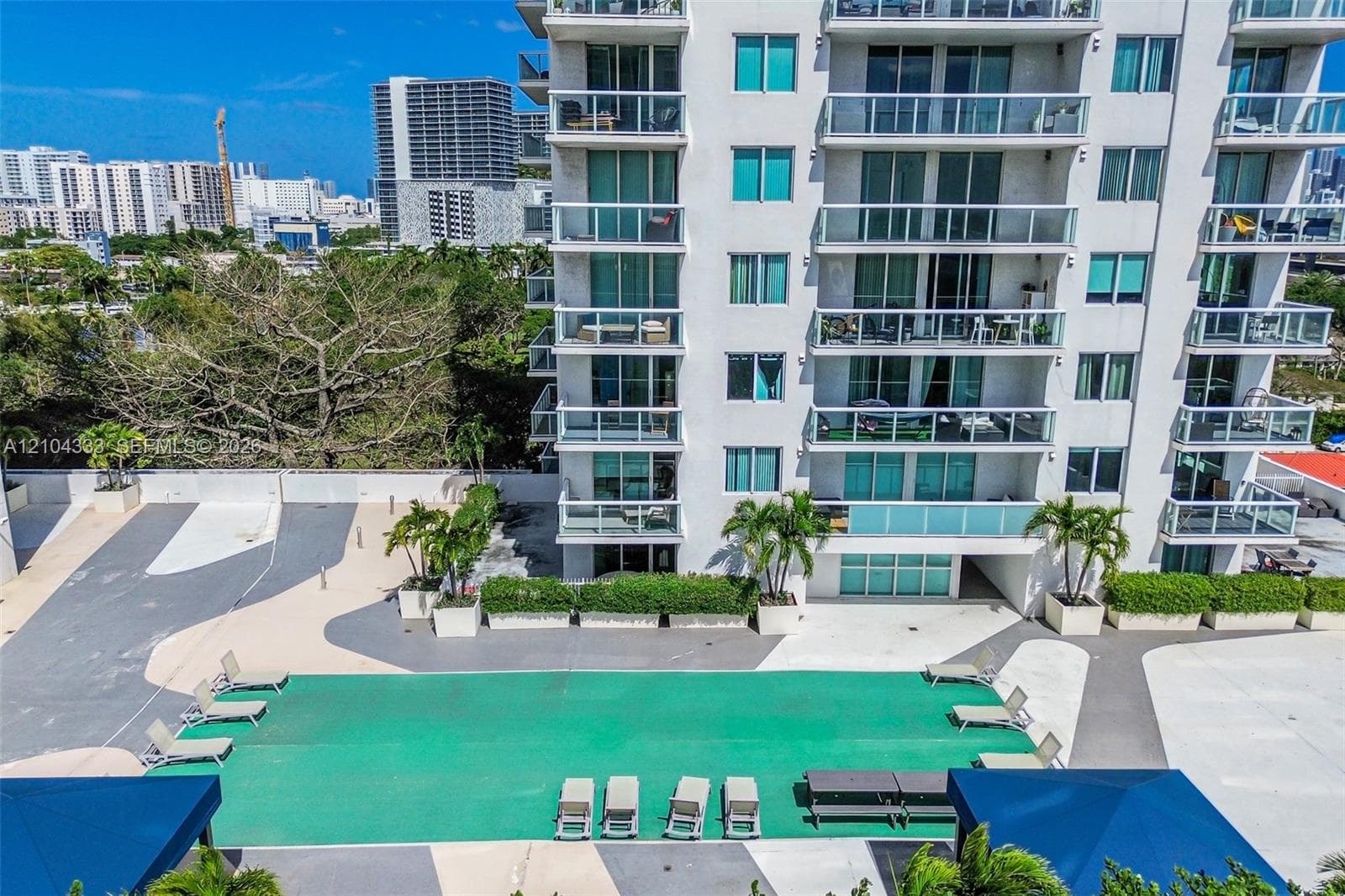 TERRAZAS RIVERPARK VILLAG · #1806 in Miami - Photo 36