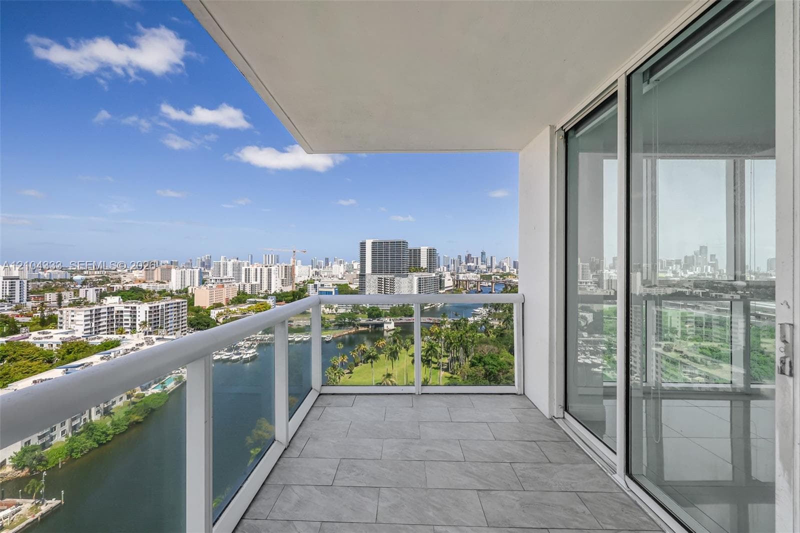 TERRAZAS RIVERPARK VILLAG · #1806 in Miami - Photo 20