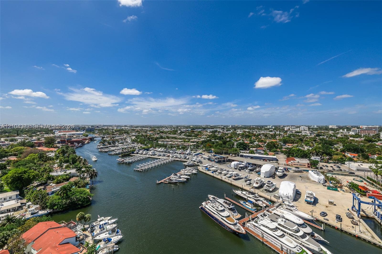 TERRAZAS RIVERPARK VILLAG · #1806 in Miami - Photo 48
