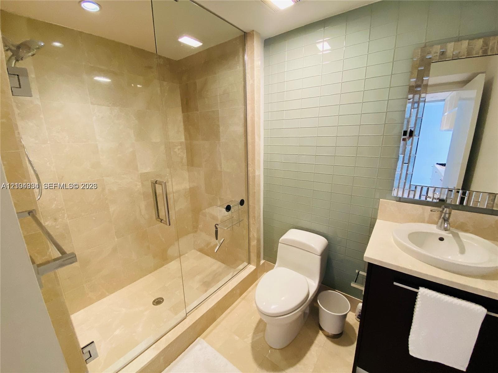 Jade Ocean · #907 in Sunny Isles Beach - Photo 19