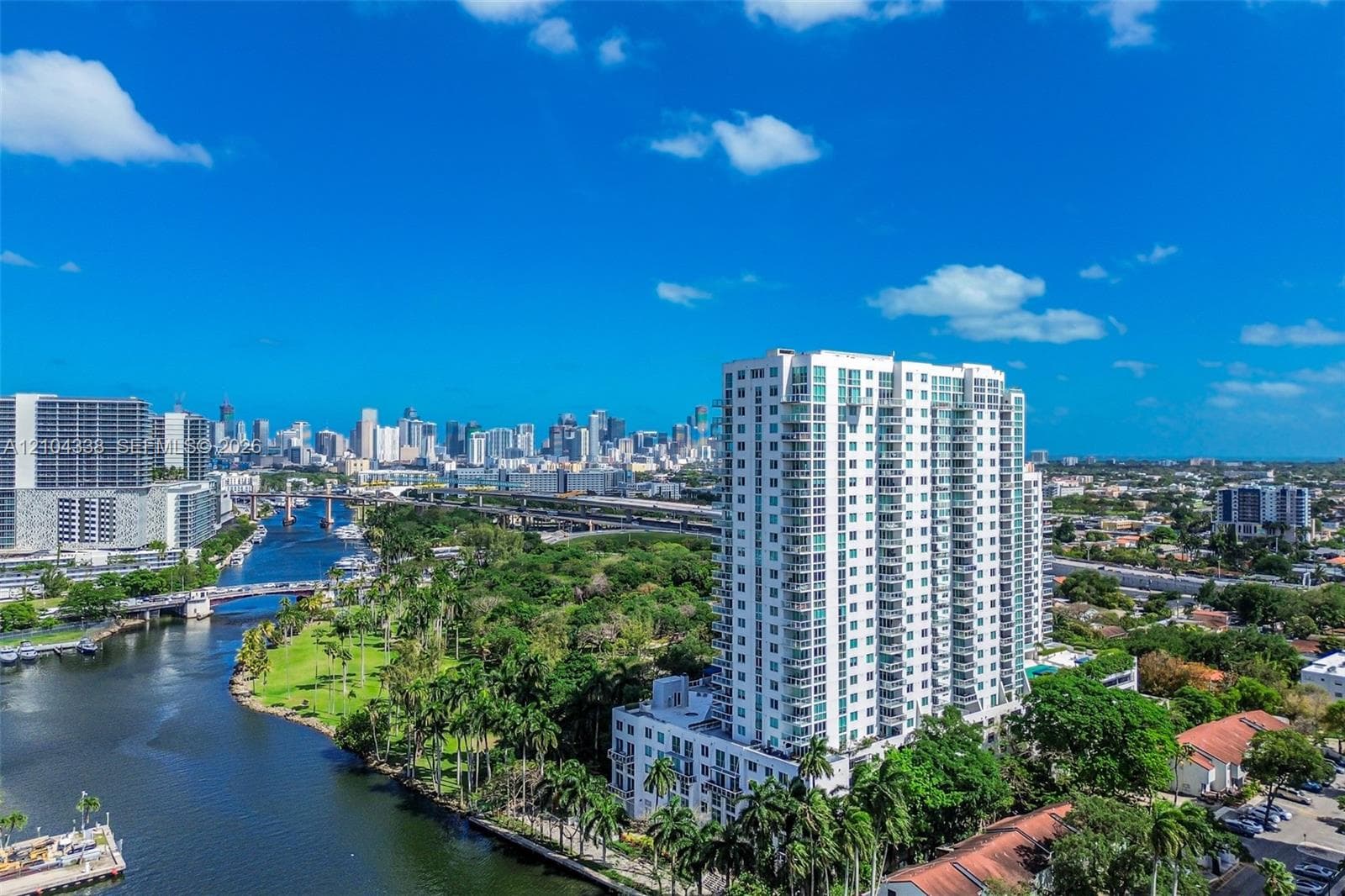 TERRAZAS RIVERPARK VILLAG · #2306 in Miami - Photo 47