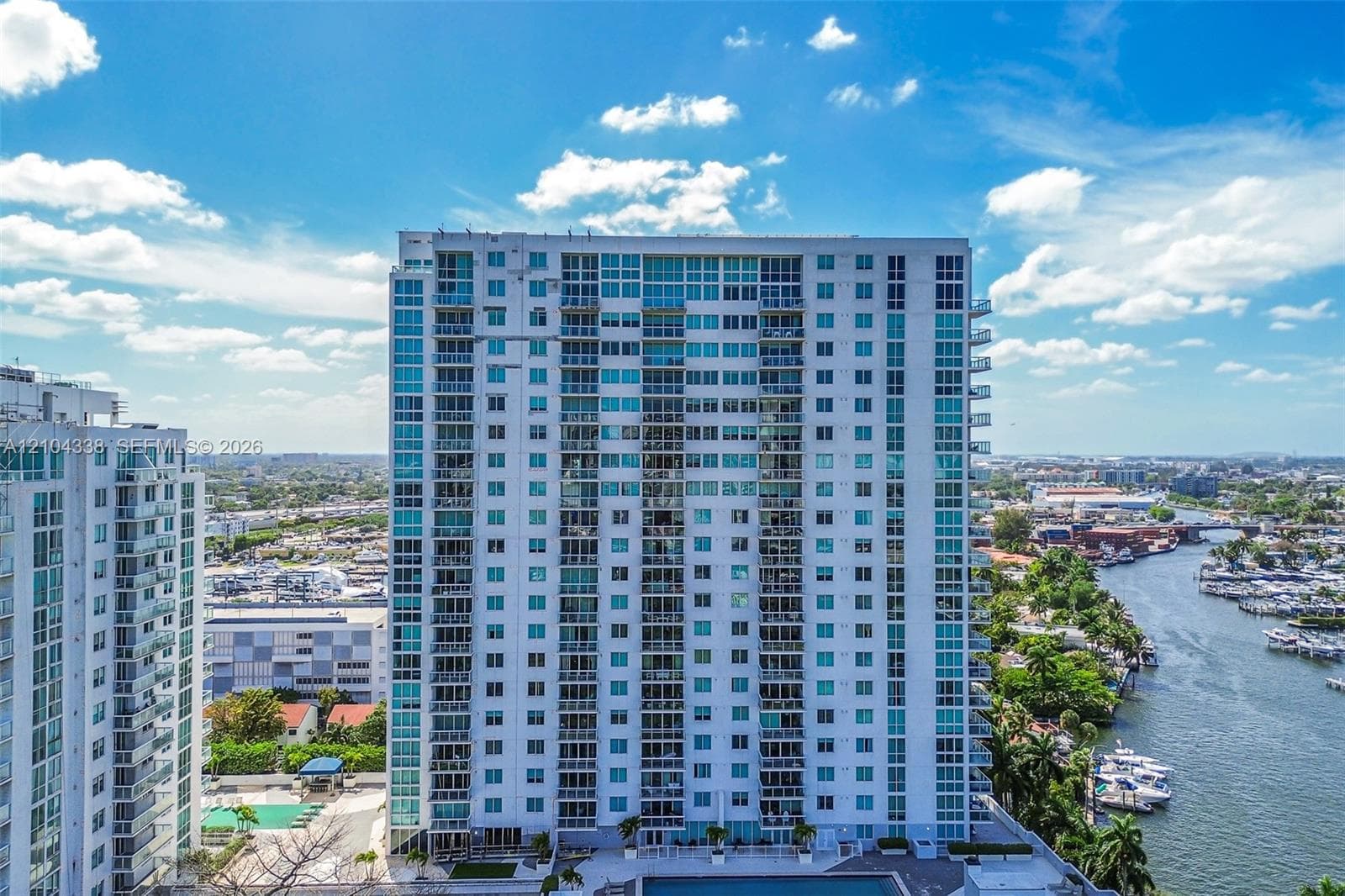 TERRAZAS RIVERPARK VILLAG · #2306 in Miami - Photo 48