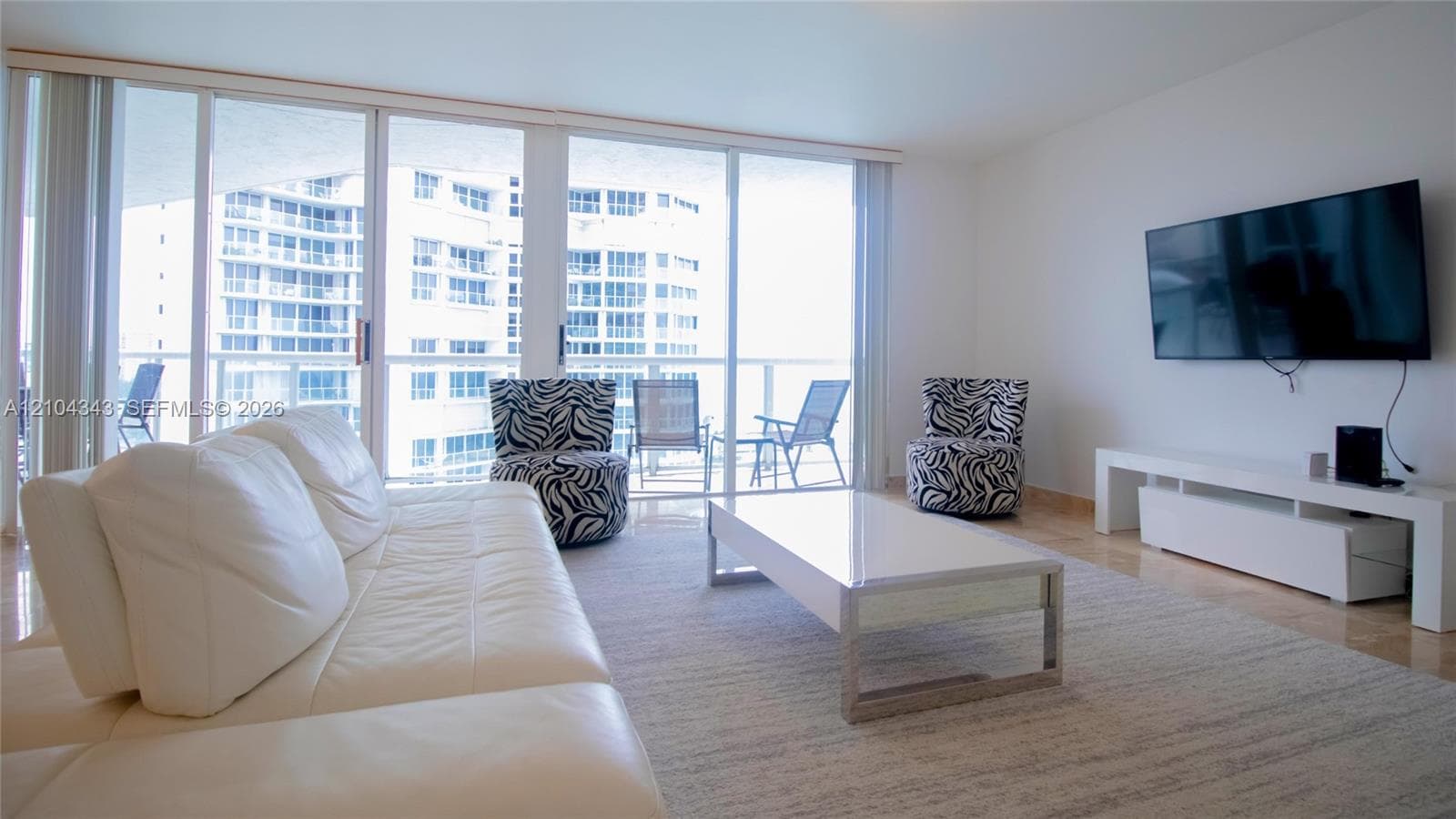 Oceania I · #1215 in Sunny Isles Beach - Photo 19