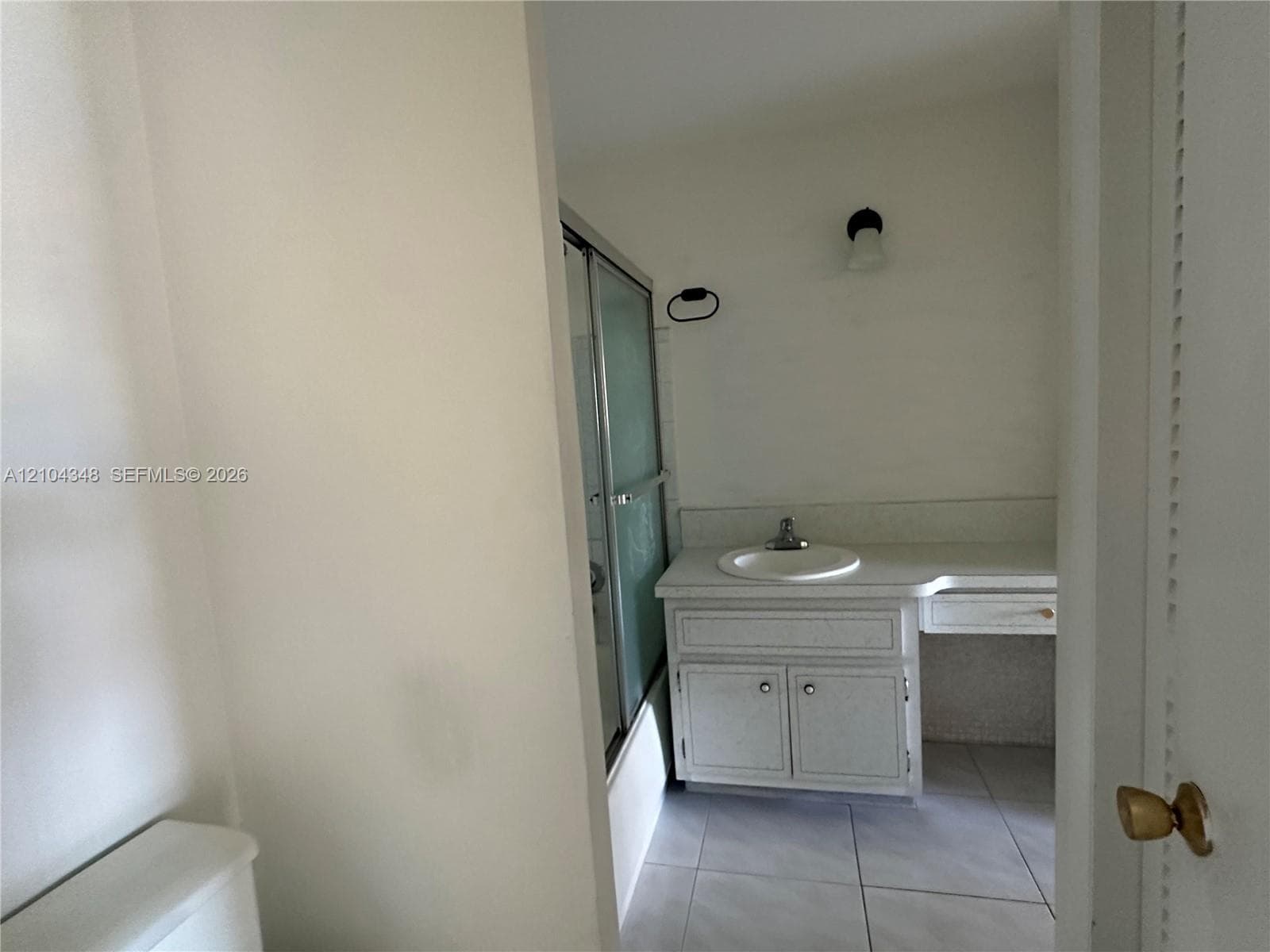 FOUNTAINVIEW CONDO NO 4 · #211 in Miami - Photo 11