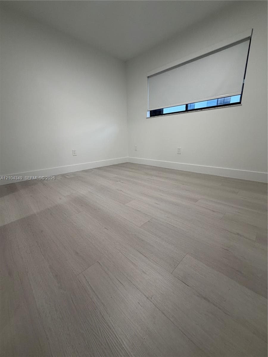 LAS HADAS CONDO · #8C in Hialeah - Photo 10