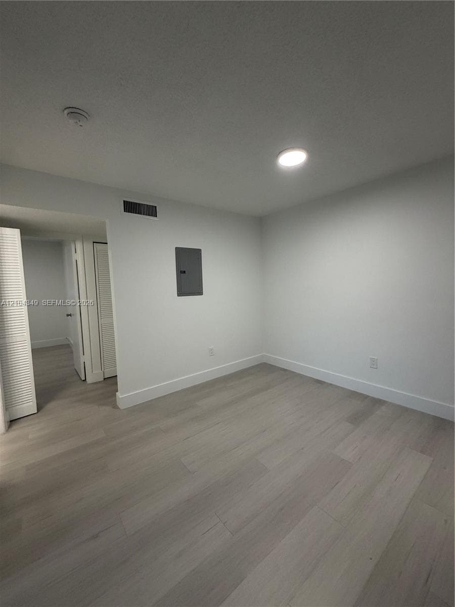 LAS HADAS CONDO · #8C in Hialeah - Photo 8