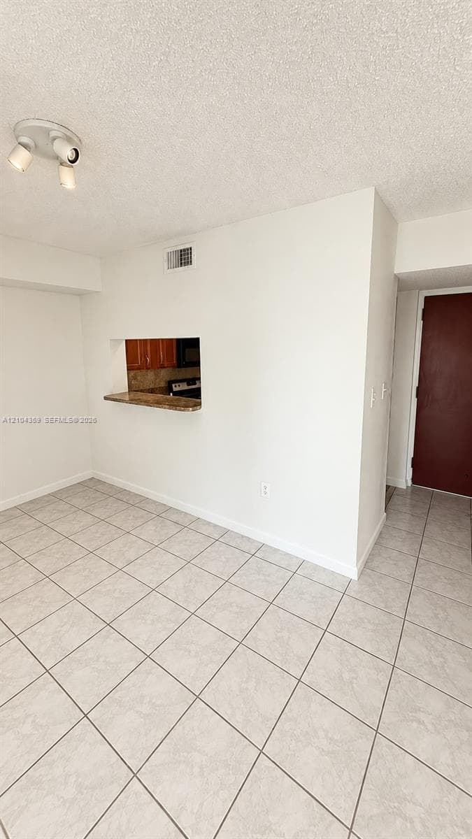 INTERNATIONAL PARK CONDO · #303-4 in Miami - Photo 7