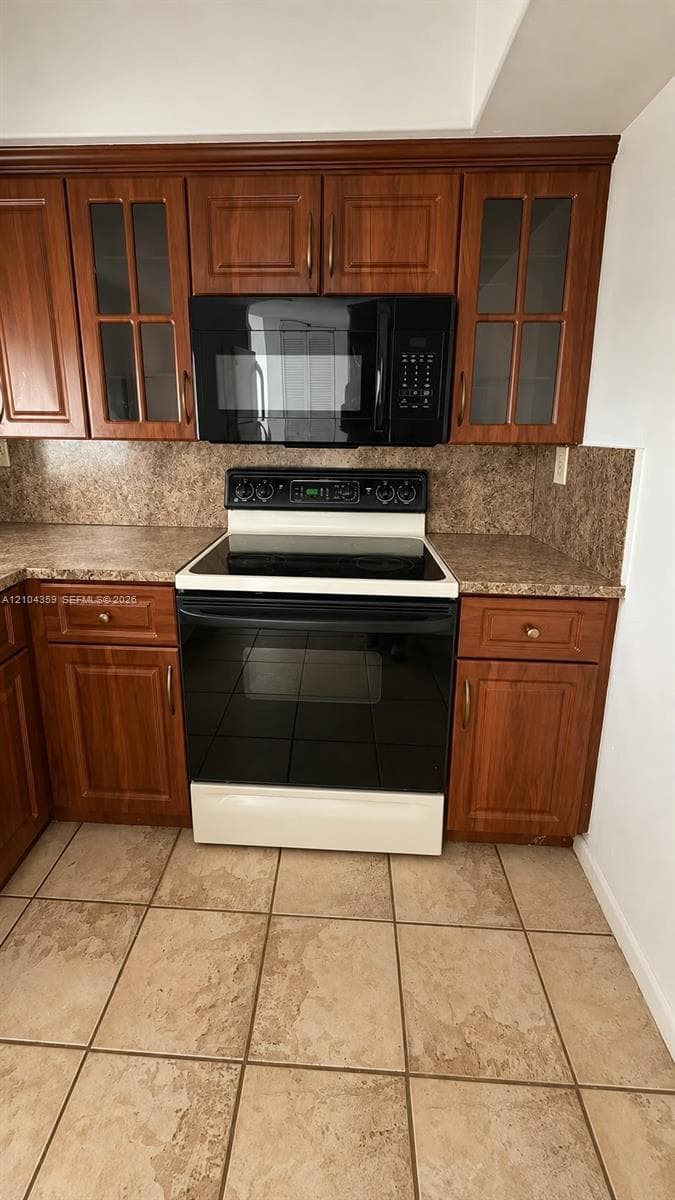 INTERNATIONAL PARK CONDO · #303-4 in Miami - Photo 5
